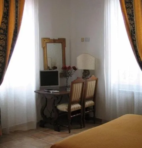 Couette-café La Rotella Nel Sacco 4*